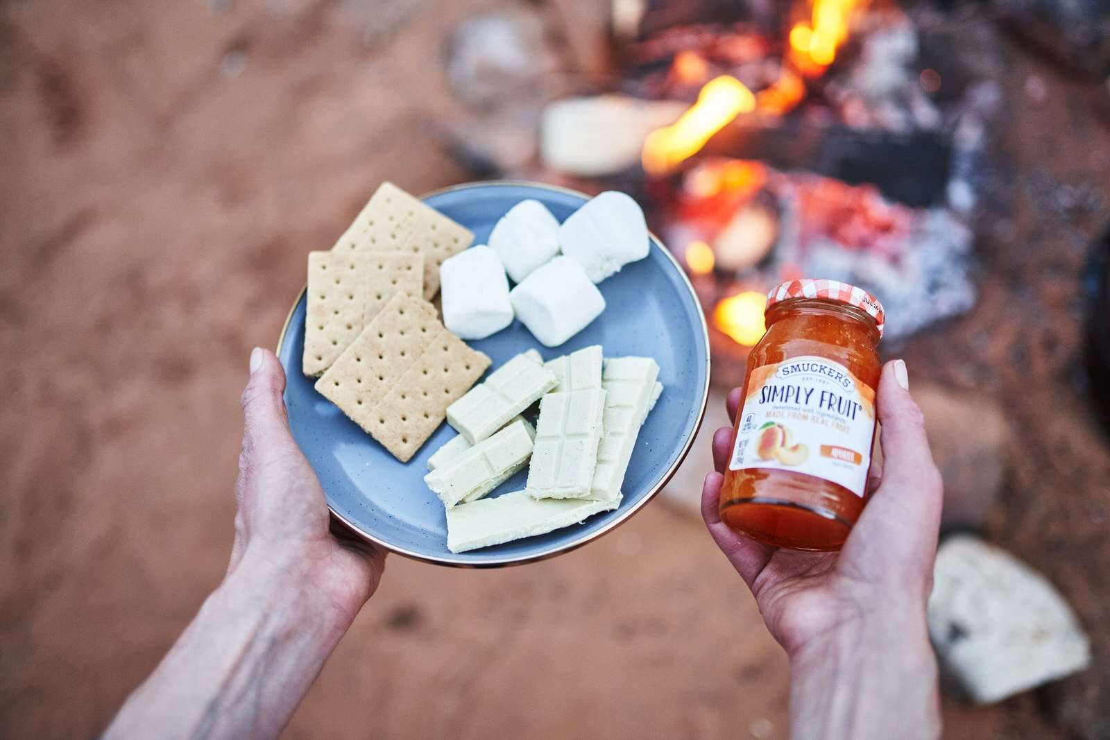 Ingredients for White Chocolate Apricot S’mores recipe